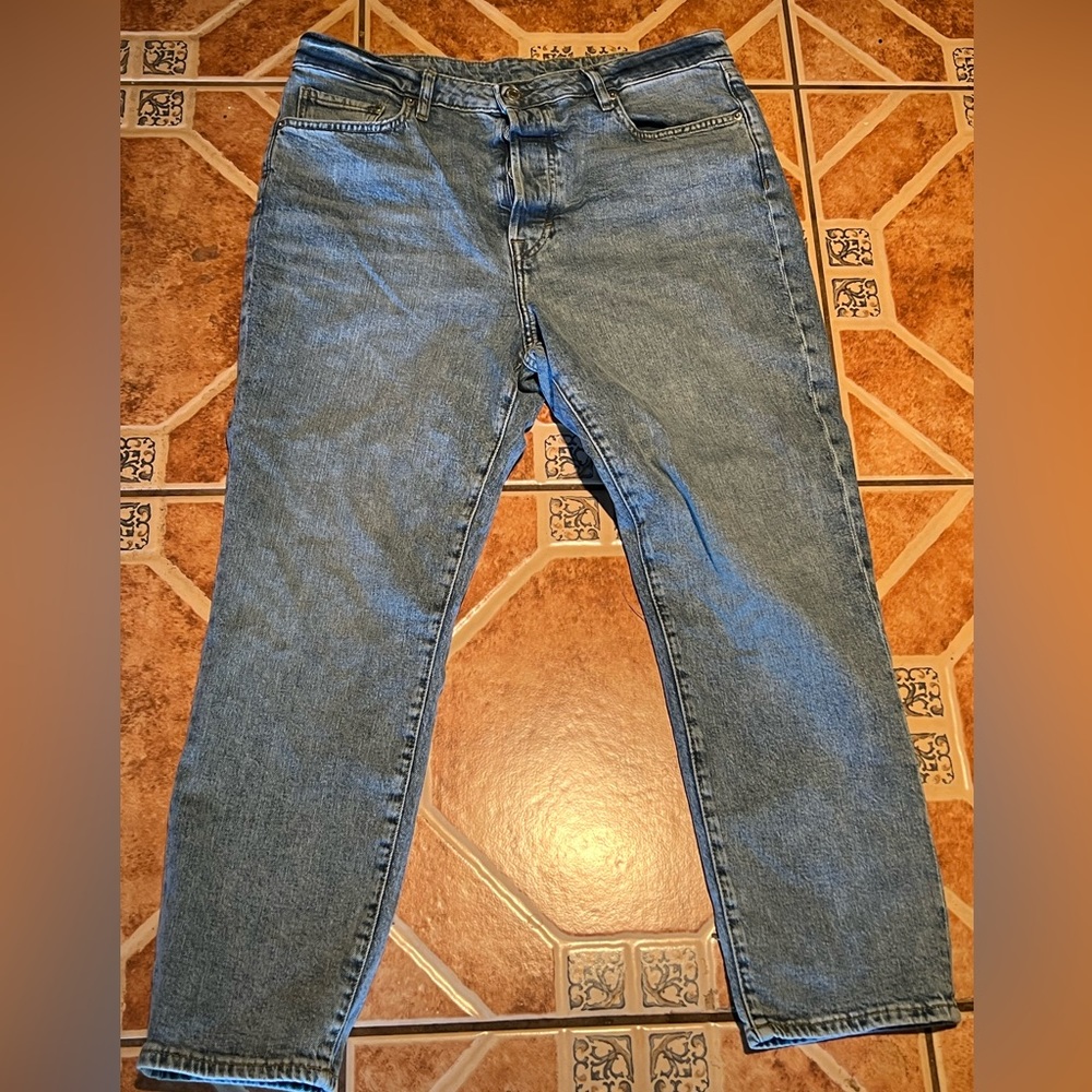 H&M mom jeans ultra high waist
